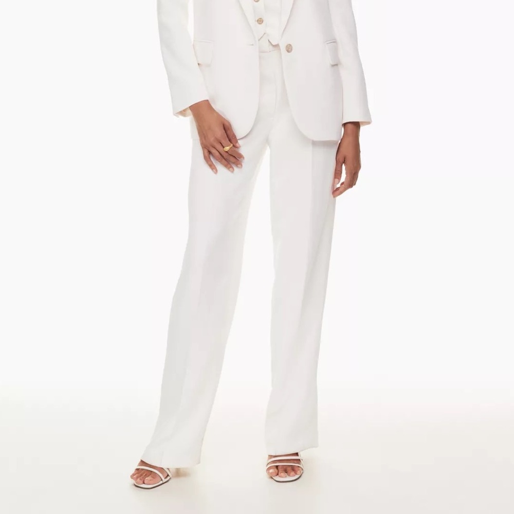 Aritzia Effortless Pants (Regular Length) in Light Birch